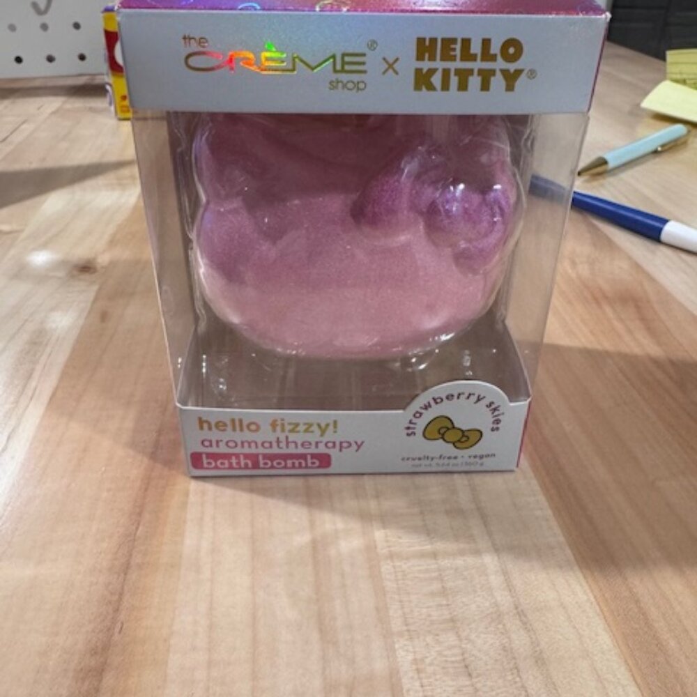 Hello Fizzy Aromatherapy bath bomb